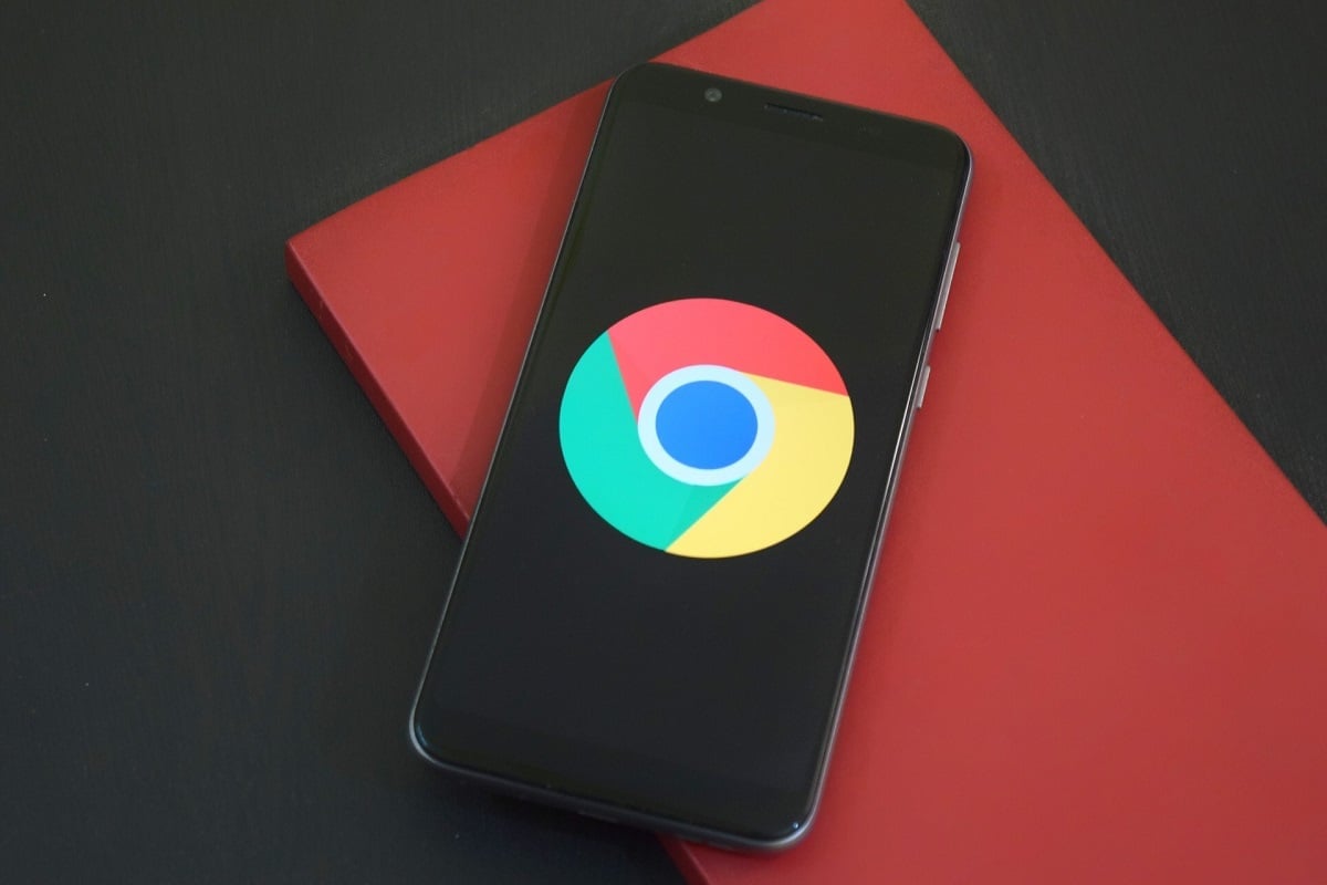 Hoe om Google Chrome op Android terug te stel