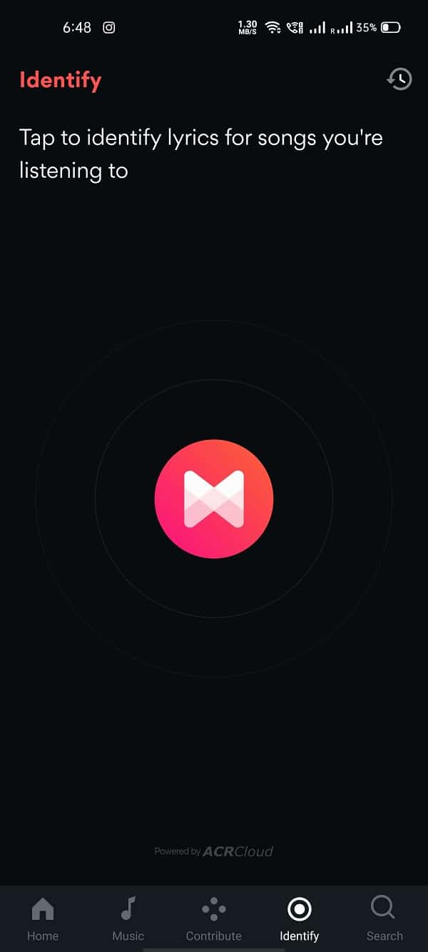 Нажмите на логотип MusicXMatch, чтобы начать запись.