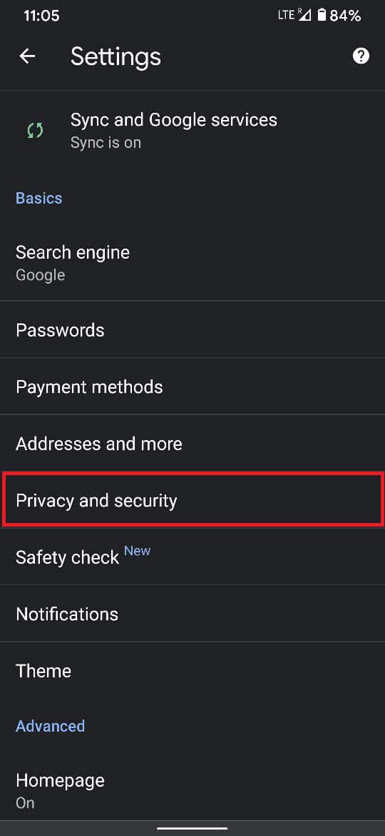 Найдите заголовок опции «Конфиденциальность и безопасность».