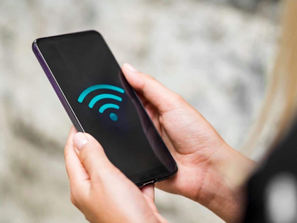 WiFi Turn On Automatically