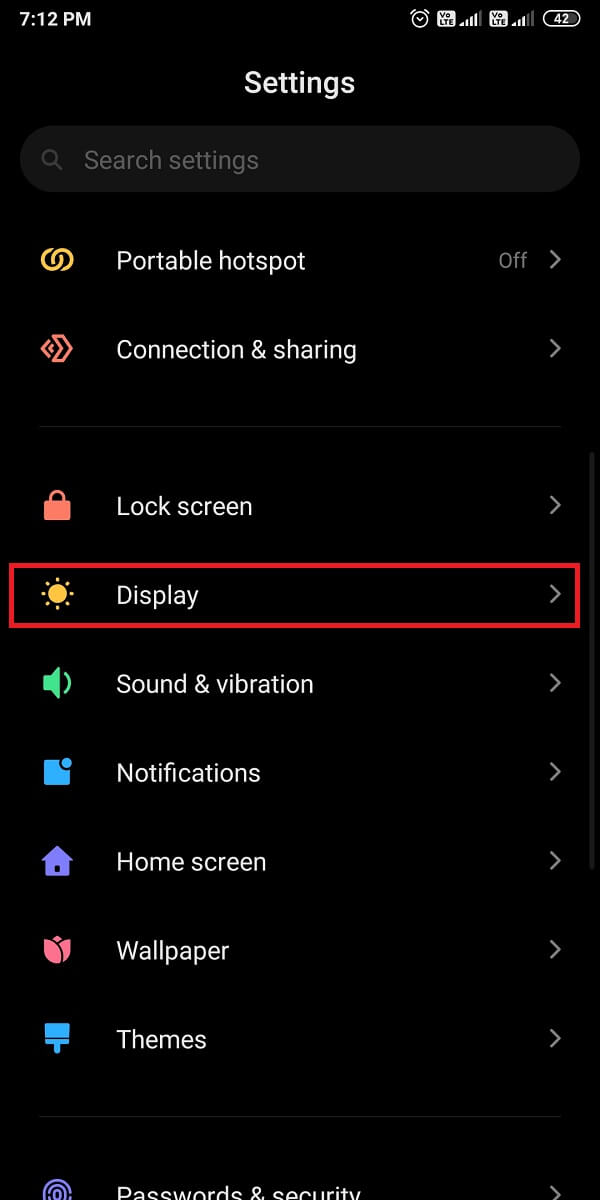 Poiščite in odprite razdelek Display. | Kako spremeniti vrsto pisave v telefonu Android