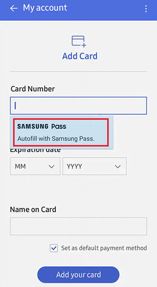 في شاشة تسجيل الدخول، انقر فوق الملء التلقائي باستخدام Samsung Pass