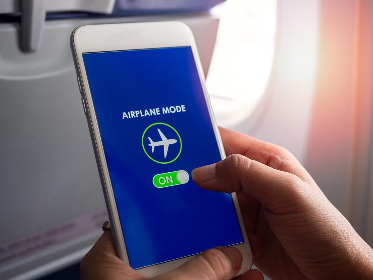 turn off or put your phone on flight mode while charging