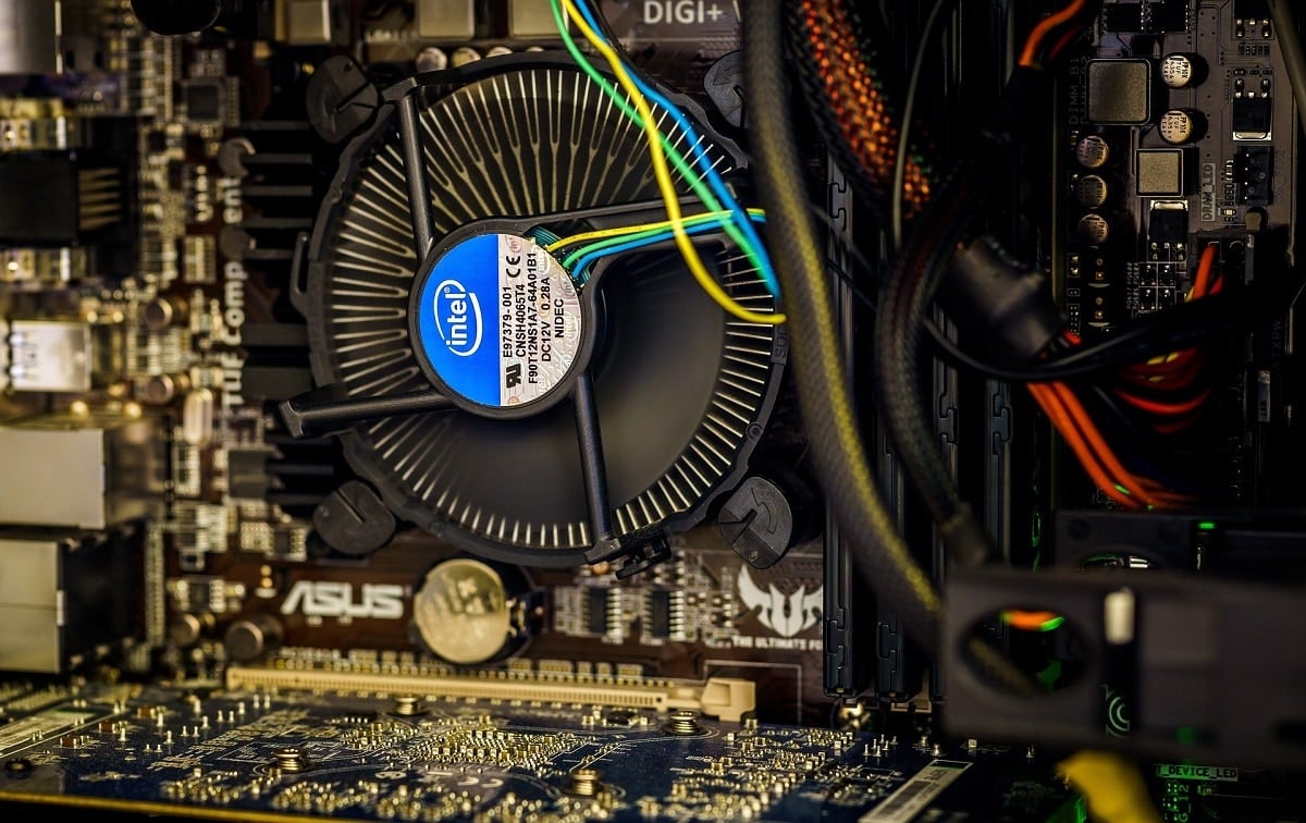 Clear the wiring in fan blades | Fix CPU Fan not running