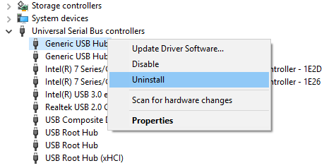 ユニバーサル シリアル バス コントローラーを展開し、すべての USB コントローラーをアンインストールします。