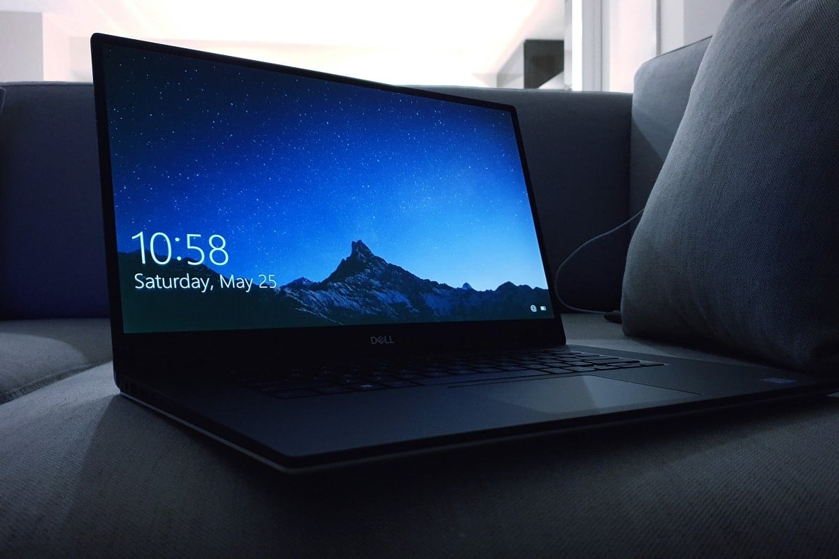 How to Download Themes for Windows 10