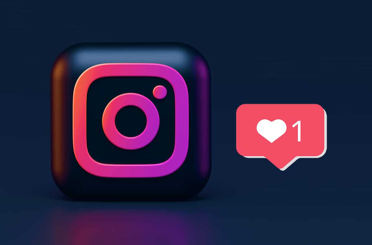 How to like a direct message on Instagram