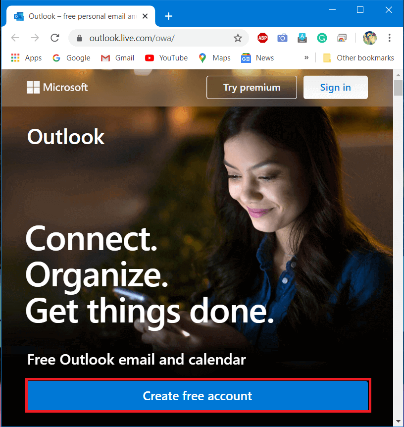 Откройте любой веб-браузер и перейдите на Outlook.live.com. Выберите «Создать бесплатную учетную запись».