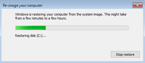 Windows восстанавливает ваш компьютер из образа системы
