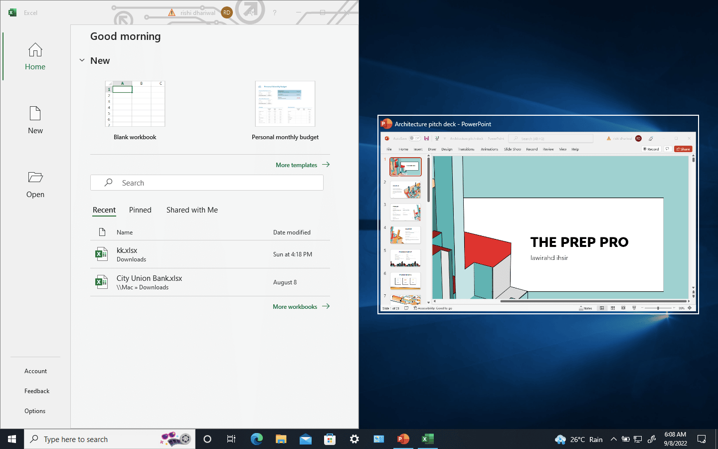 ossza fel a képernyőt közöttük a Windows billentyű, valamint a bal vagy jobb nyílbillentyű megnyomásával. Több képernyő megosztása a Microsoft Teamsben