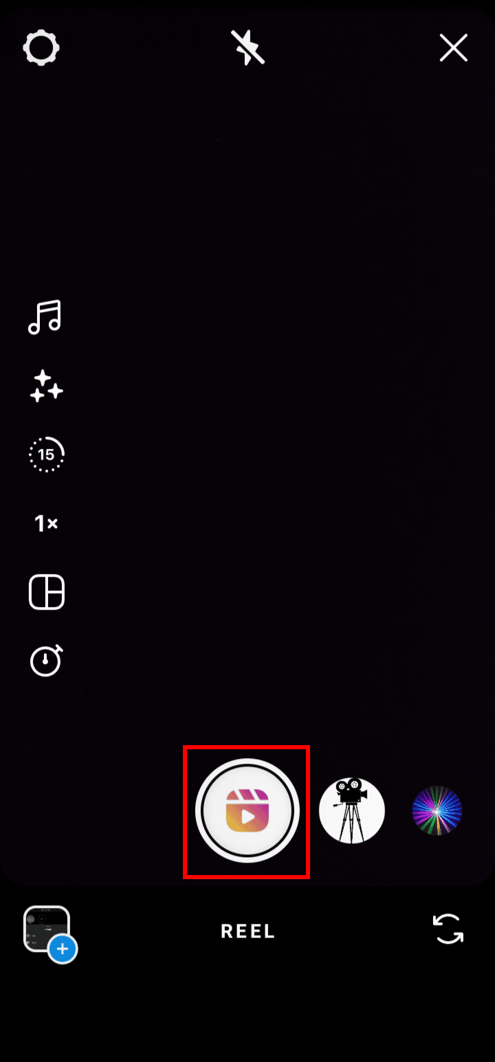 Tap on the Reel icon at the bottom to record the video | How to Pause Instagram Reels