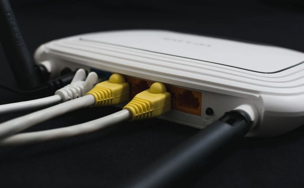 Why Does My Router Keep Disconnecting. How to Fix a Wireless Router that Keeps Disconnecting